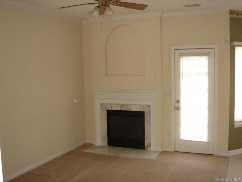 Property image 2 at 6718 Brachnell View Drive, Charlotte, NC 28269