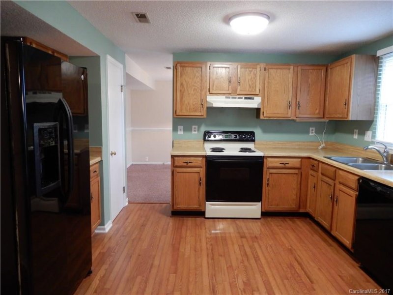 Property image 3 at 4905 Harri Ann Drive, Charlotte, NC 28227