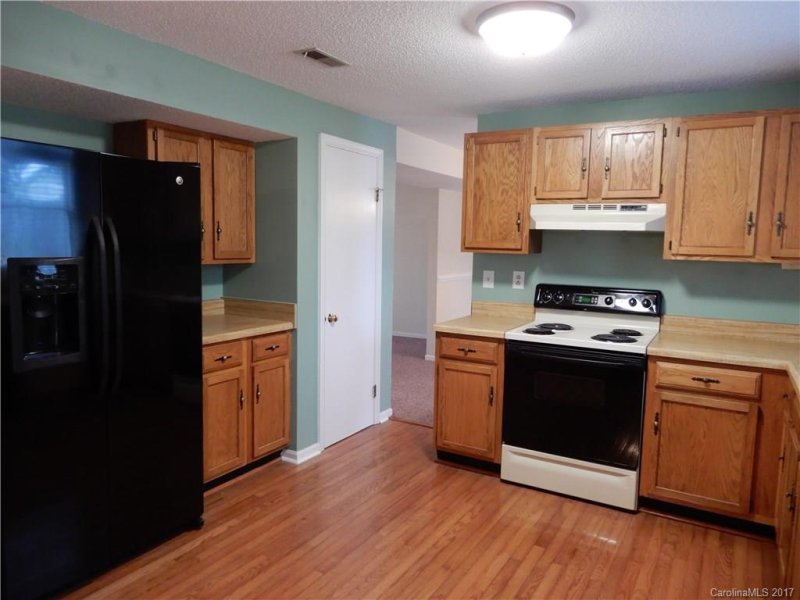 Property image 4 at 4905 Harri Ann Drive, Charlotte, NC 28227