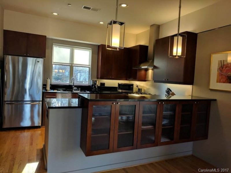 Property image 3 at 1150 Park West Drive, Charlotte, NC 28209