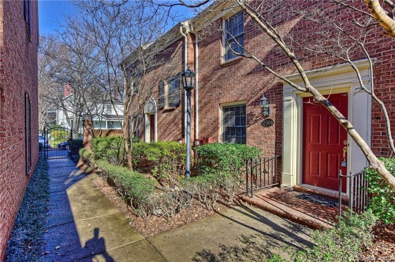 Property image 3 at 530 Poplar Street, Charlotte, NC 28202