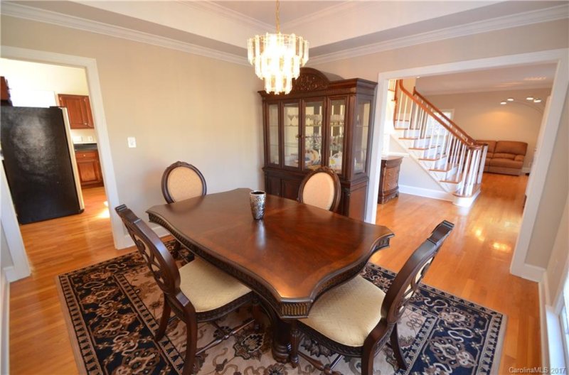 Property image 5 at 6624 Shaftesbury Road, Charlotte, NC 28270