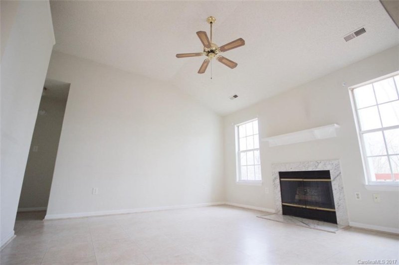 Property image 4 at 5638 Ebley Lane, Charlotte, NC 28227