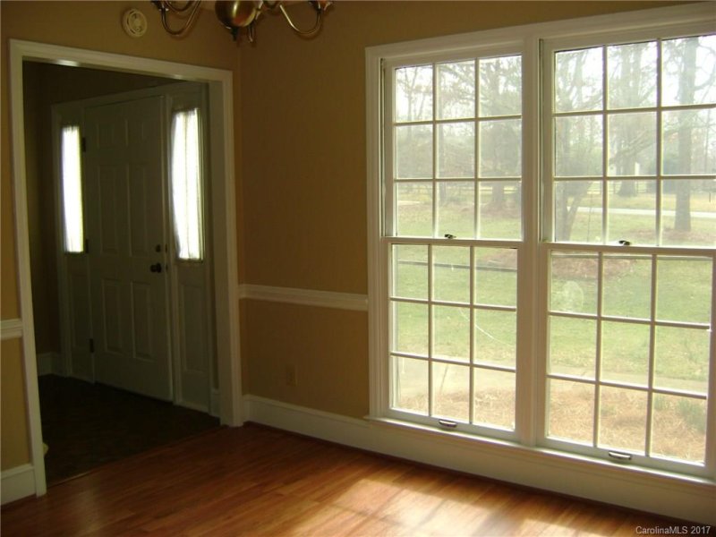 Property image 5 at 4403 Oak Lane, Charlotte, NC 28213