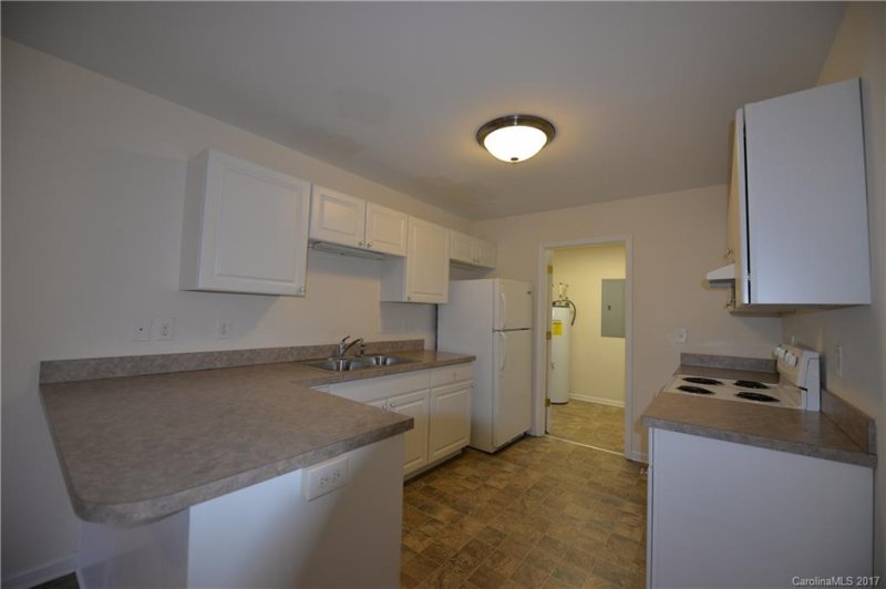 Property image 4 at 5605 Wrenn Drive, Denver, NC 28037