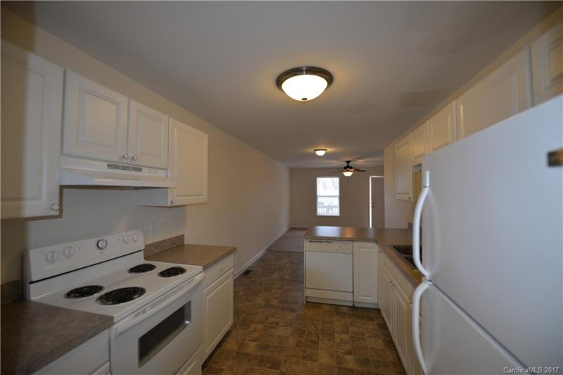 Property image 5 at 5605 Wrenn Drive, Denver, NC 28037