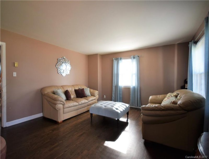 Property image 2 at 6316 Spring Garden Lane, Charlotte, NC 28213