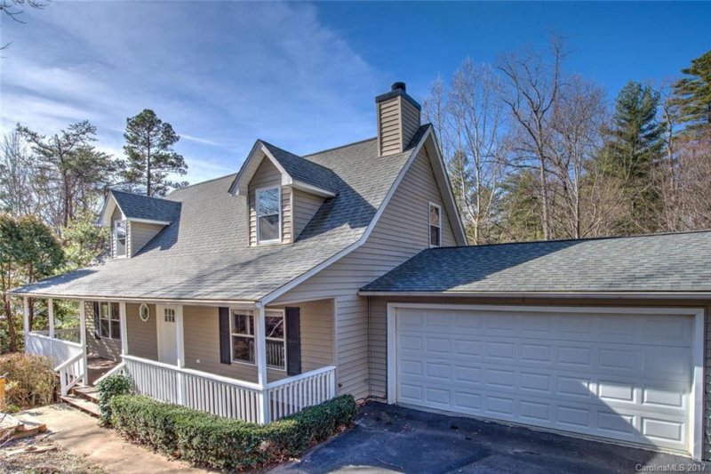 Property image 2 at 90 S Black Oak Drive, Asheville, NC 28804