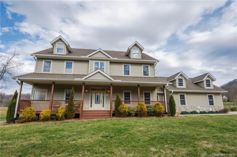 285 Stepping Stone Lane