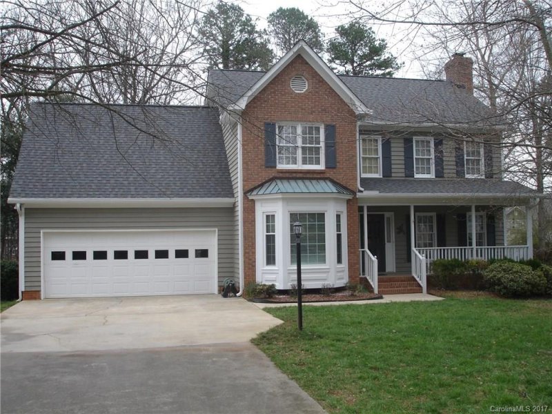 1928 Steeplechase Drive