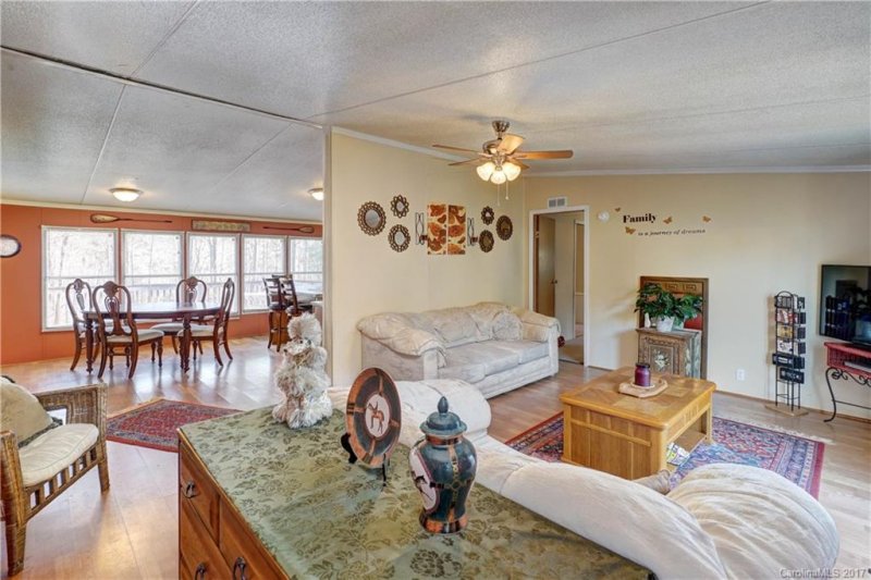 Property image 5 at 6432 Helens Way, Denver, NC 28037