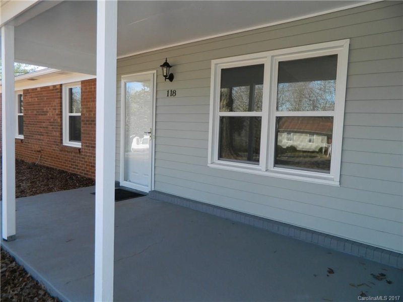 Property image 2 at 118 Little Forest Lane, Statesville, NC 28625