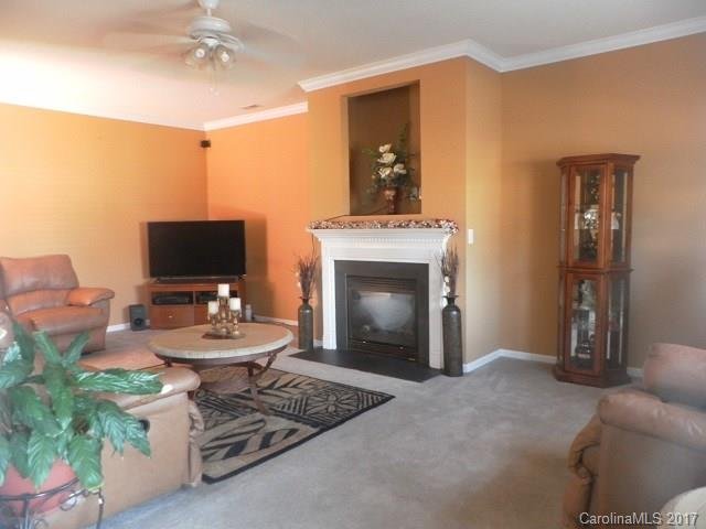 Property image 4 at 4002 W Fairmeadow Drive, Lancaster, SC 29720
