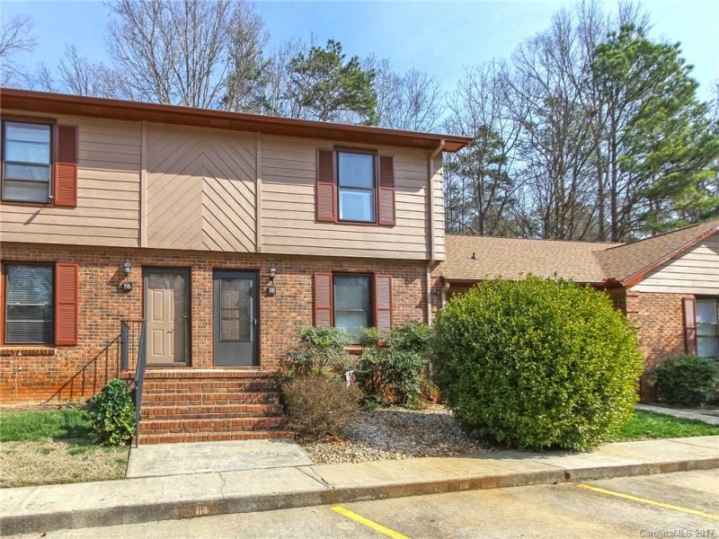 Property image 3 at 118 Jason Court, Fort Mill, SC 29715