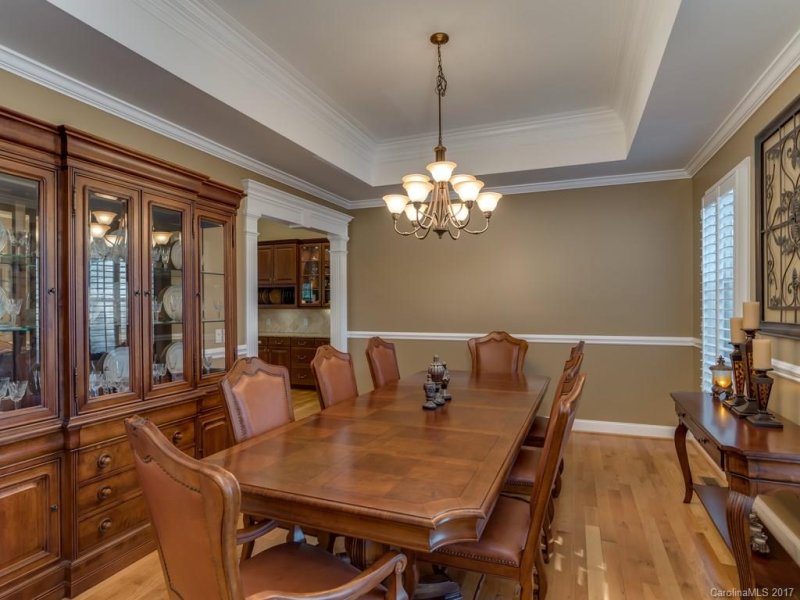 Property image 4 at 3015 Hickory Nut Trail, Hendersonville, NC 28739