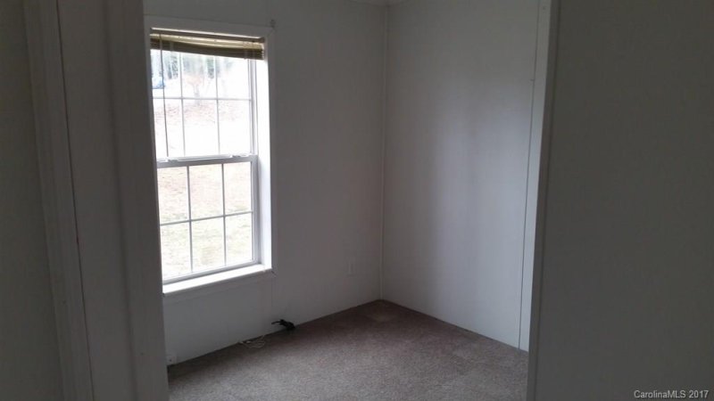 Property image 5 at 31 Evelyn Acres None, Asheville, NC 28806