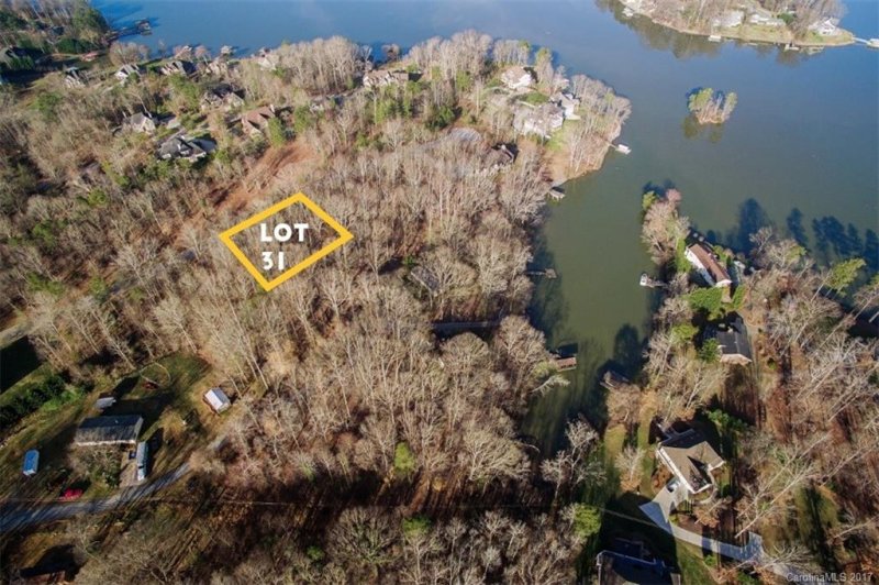 Property image 3 at 8116 Bayview Lane, Belmont, NC 28012