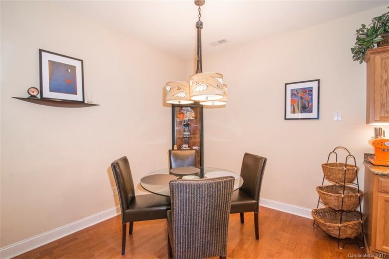 Property image 3 at 475 S Church Street, Hendersonville, NC 28792