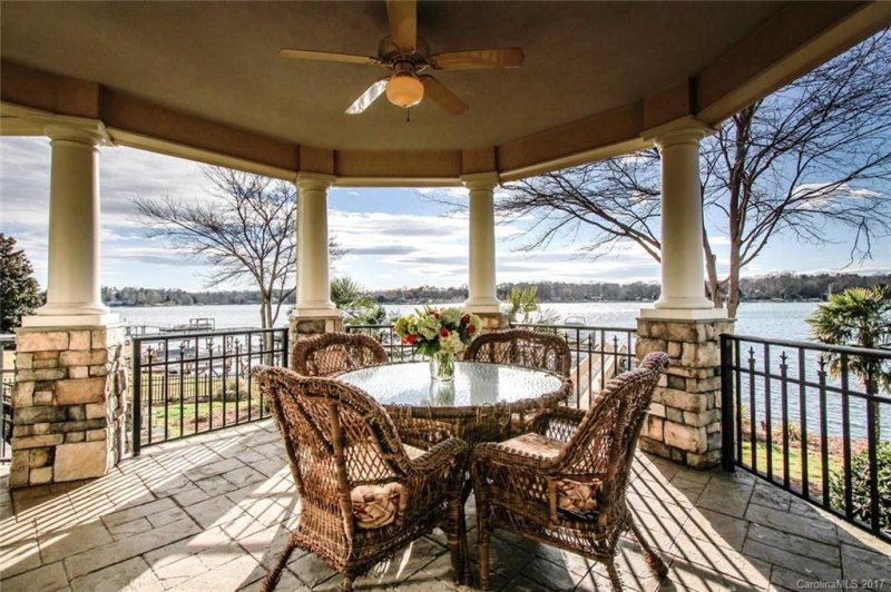 Property image 2 at 3463 Governors Island Drive, Denver, NC 28037