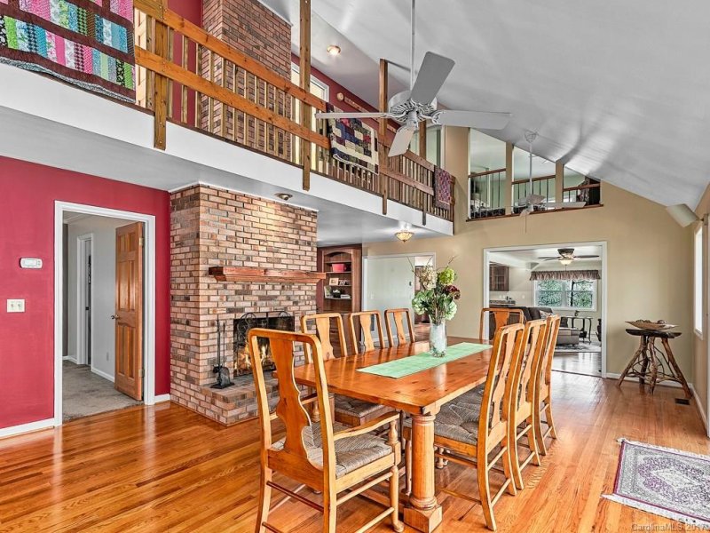 Property image 4 at 321 Sourwood Road, Black Mountain, NC 28711