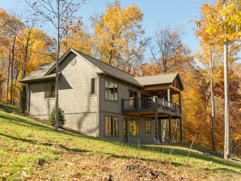 Property image 2 at 82 Olivia Loop, Mars Hill, NC 28754