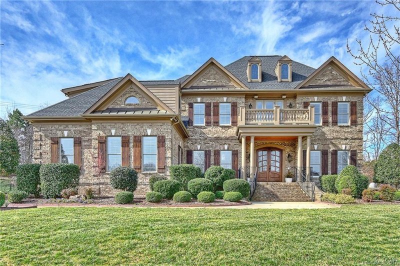 4004 Quintessa Drive