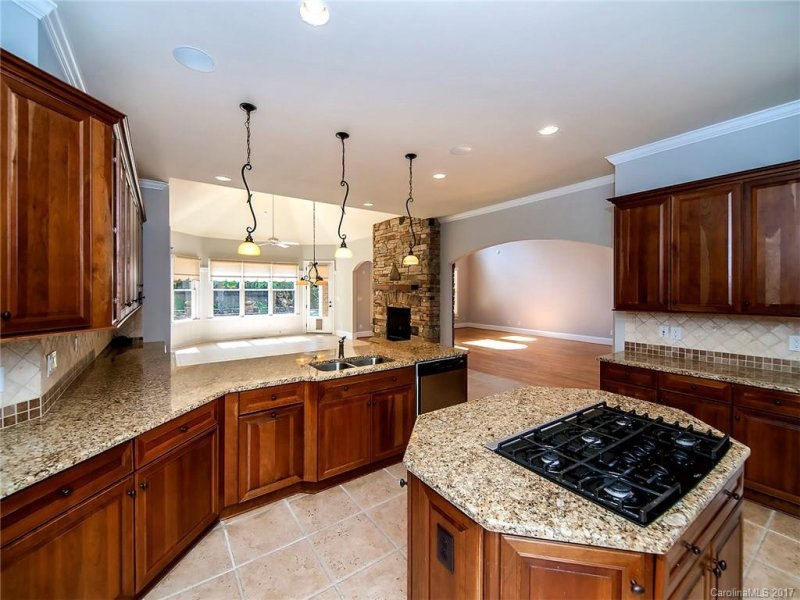 Property image 5 at 4004 Quintessa Drive, Matthews, NC 28104