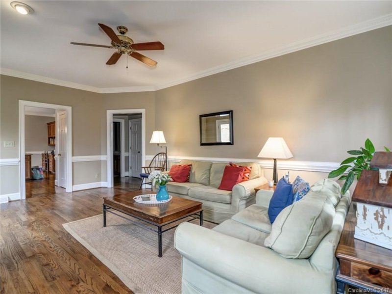 Property image 5 at 1401 Longleaf Court, Matthews, NC 28104