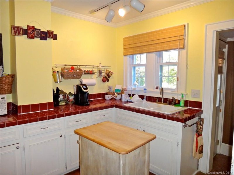 Property image 3 at 271 Brook Street, Waynesville, NC 28786