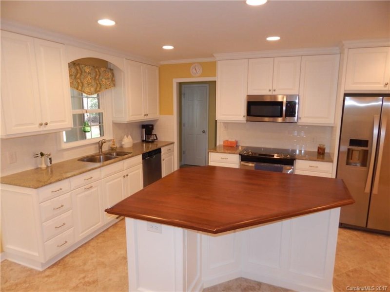 Property image 5 at 1140 Candlelight Drive, Rock Hill, SC 29732
