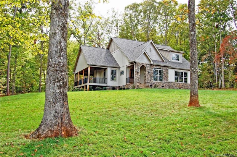 Property image 3 at 519 Mapleton Lane, Columbus, NC 28722