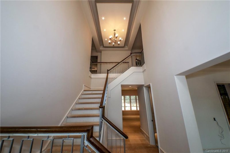 Property image 2 at 6315 Saint Stephen Lane, Charlotte, NC 28210