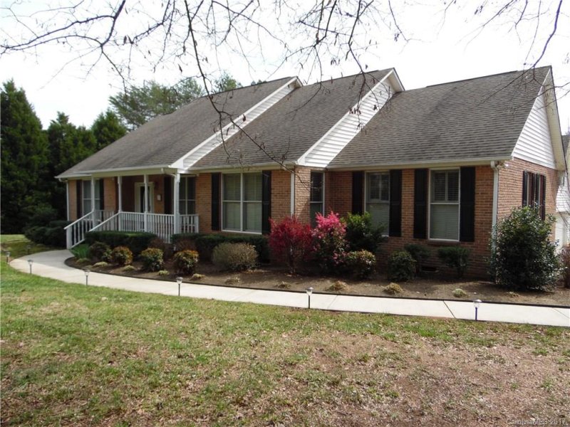 Property image 2 at 3470 Victorian Hills Drive, Richburg, SC 29729