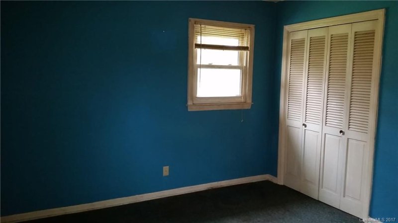 Property image 5 at 224 Johnston Drive, Belmont, NC 28012