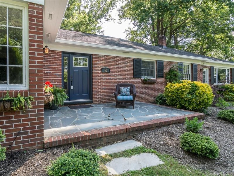 Property image 2 at 52 Shorewood Drive, Asheville, NC 28804