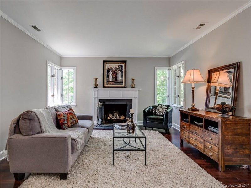 Property image 5 at 52 Shorewood Drive, Asheville, NC 28804