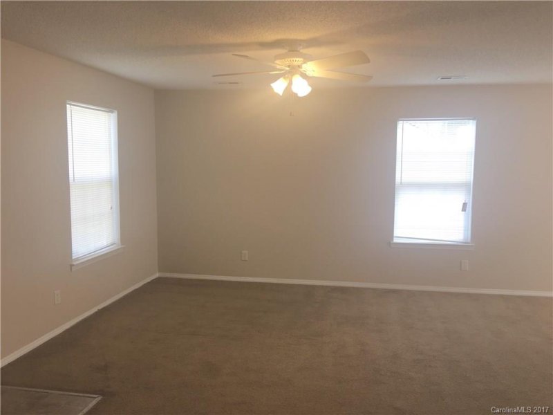 Property image 5 at 3119 Mintleaf Drive, Charlotte, NC 28269