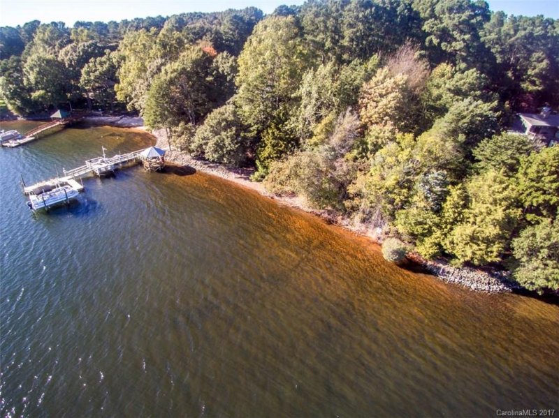 Property image 3 at 8353 Luckey Point Road, Denver, NC 28037