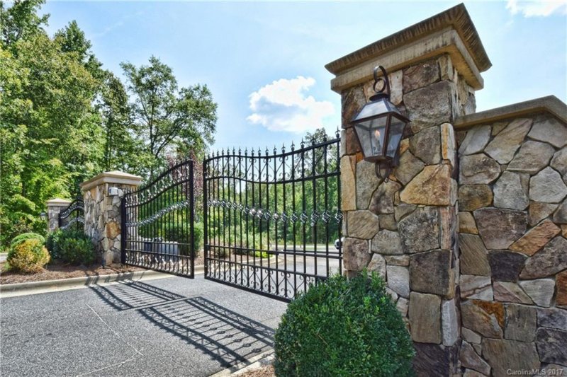 Property image 4 at 5248 Winding Grove Way, Fort Mill, SC 29707