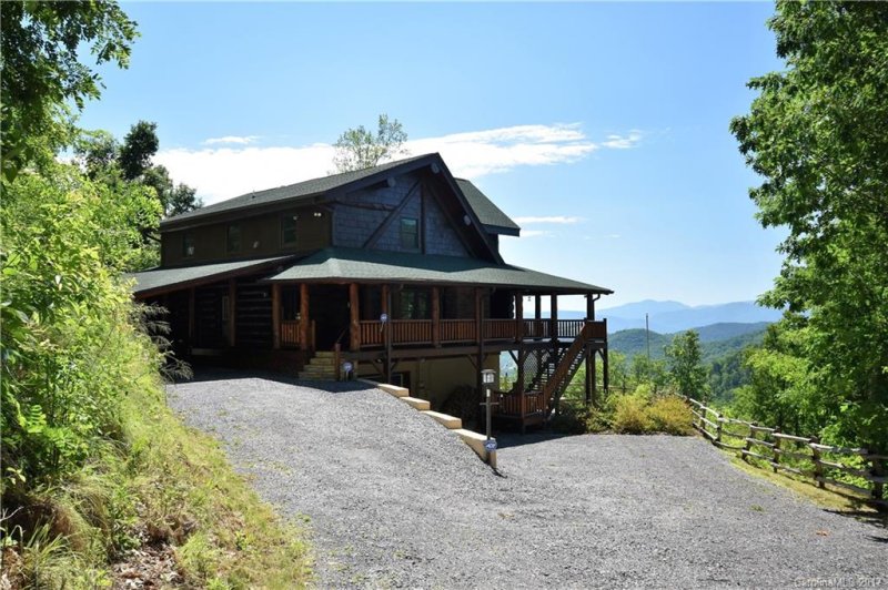 Property image 2 at 82 Hornbuckle Drive, Waynesville, NC 28785