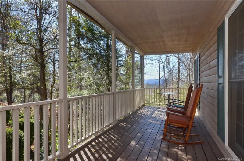 Property image 3 at 111 Sunny Ridge Drive, Asheville, NC 28804