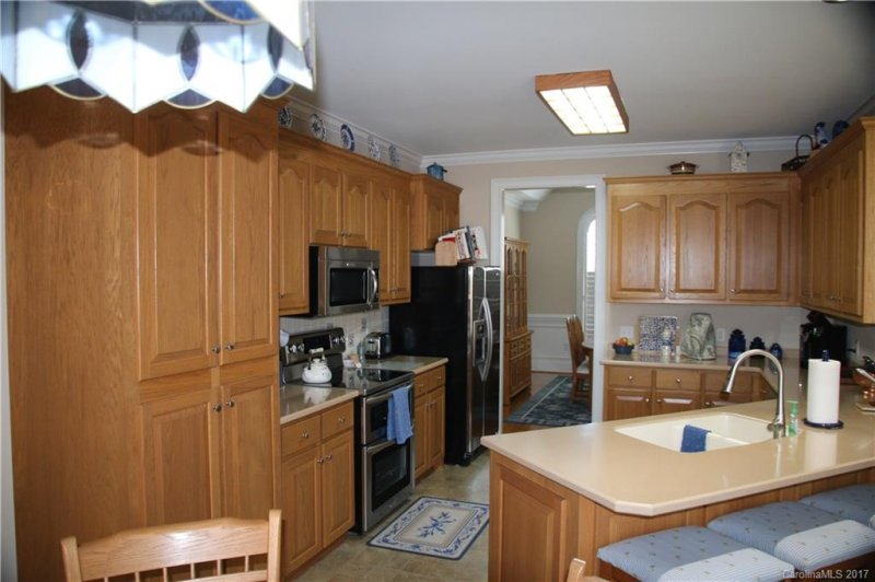 Property image 5 at 504 Colonels Court, Clover, SC 29710