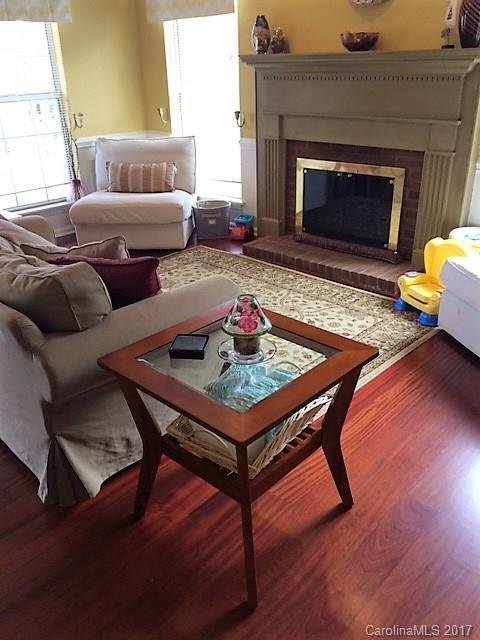 Property image 2 at 6801 Neuhoff Lane, Charlotte, NC 28269