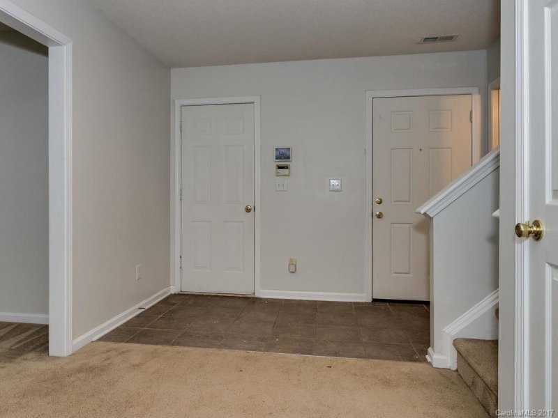 Property image 2 at 6118 Patric Alan Court, Charlotte, NC 28216