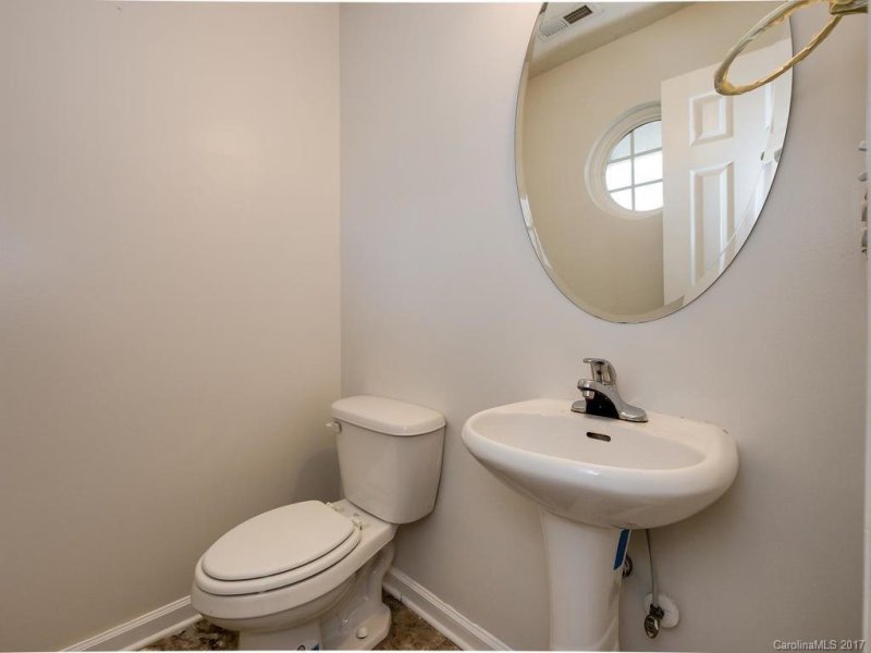 Property image 4 at 6118 Patric Alan Court, Charlotte, NC 28216