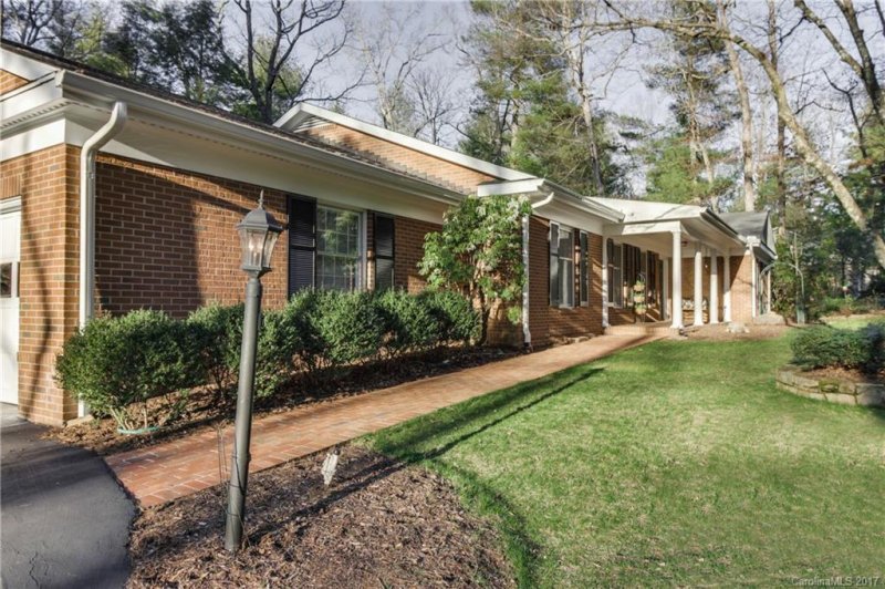 Property image 2 at 112 Glengary Drive, Flat Rock, NC 28731