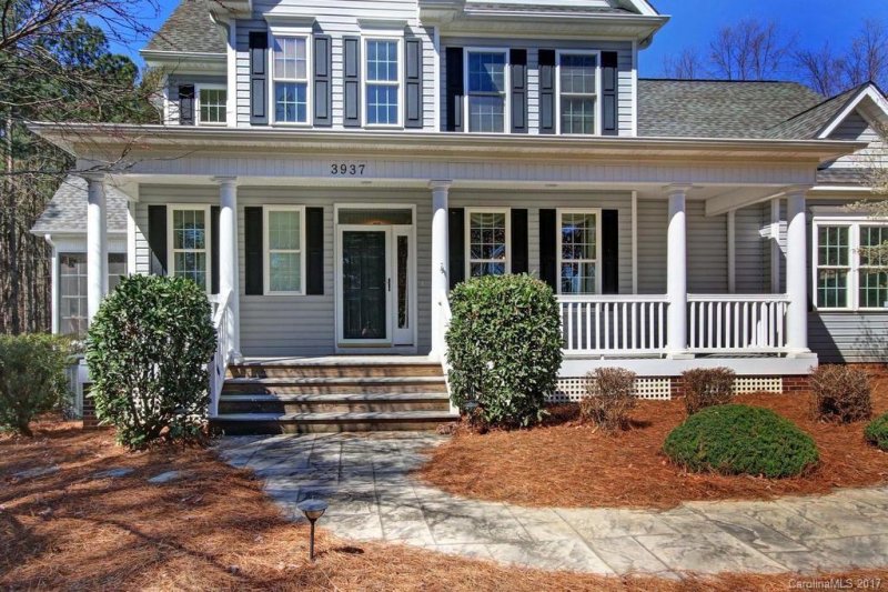 Property image 2 at 3937 Granite Street, Terrell, NC 28682