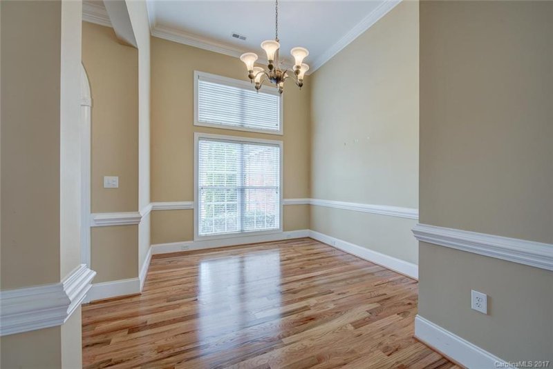 Property image 3 at 1627 Elkhart Circle, Gastonia, NC 28054