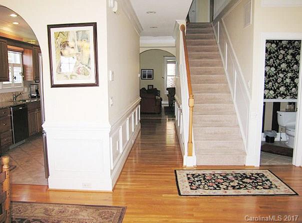 Property image 3 at 107 Willow Oak Drive, Asheville, NC 28805