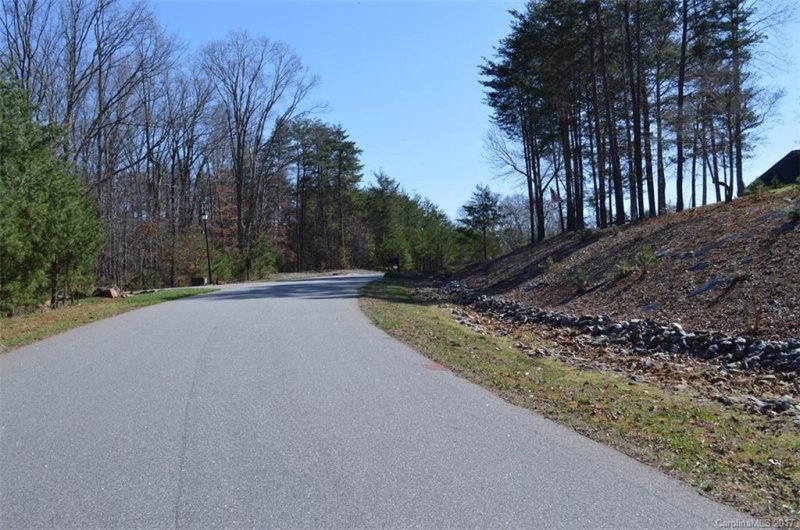 Property image 4 at 3142 Mountain Creek Drive, Sherrills Ford, NC 28673